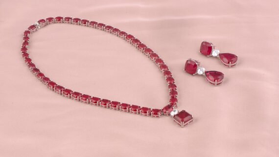 Maharani Emerald Moissanite Choker & Necklace Set with Meenakari