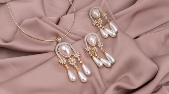 Pearl & AD Pendant Set