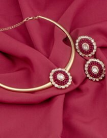 Matte Gold Plated Kundan Ruby Hasli Pendant