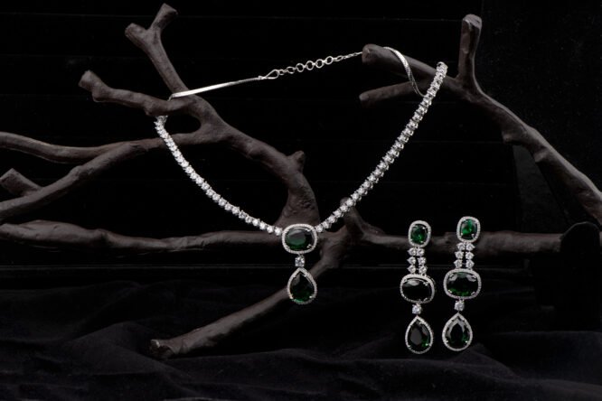 Green Emerald Rhodium Polished Necklace