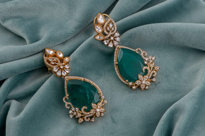 Green Emerald CZ & Kundan Earrings