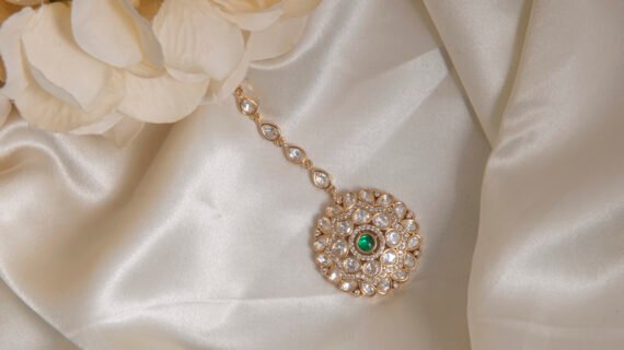 24 Carat Gold Polished pure Kundan Tika
