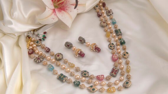 Gold Polished 3 lines Tanjore Mala