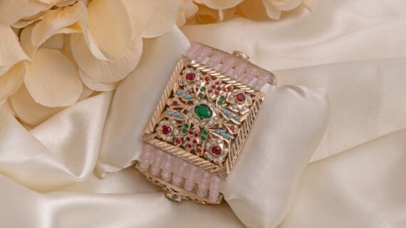 Gold Polished Navratan Jadau Bracelet