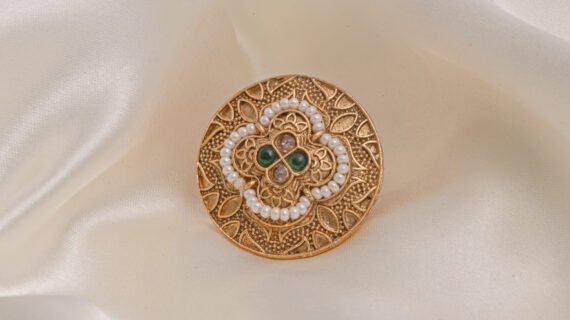 Gold Polished Heritage Ring