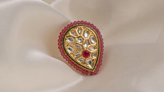 Gold Polished Tear Drop Kundan Ring