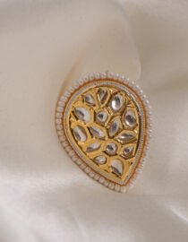 Gold Polished Tear Drop Kundan Ring