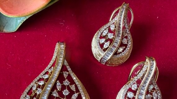 A D studded Mehndi Polished Pendent set