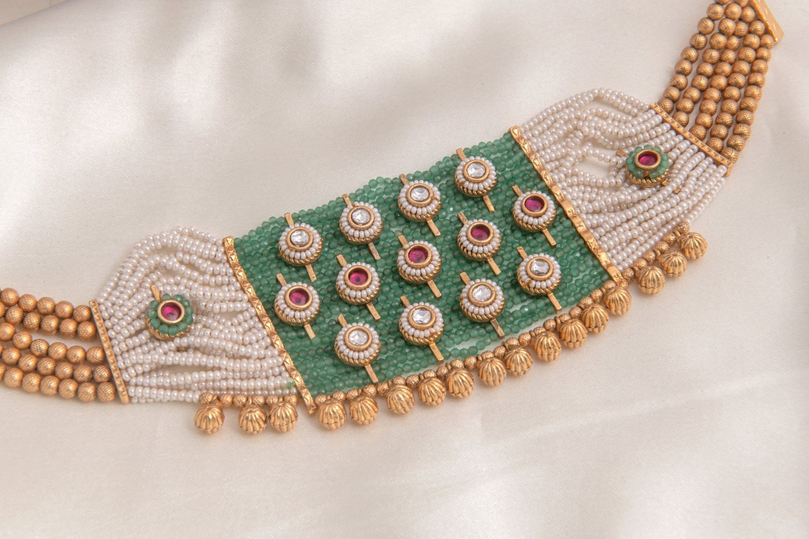 24 Carat Gold Polished Kundan Heritage Jewellery - Image 2