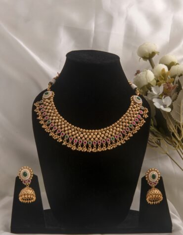 24 Carat Gold Polished Kundan Heritage Jewellery