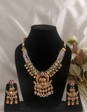 24 Carat Gold Polished Kundan Heritage Jewellery