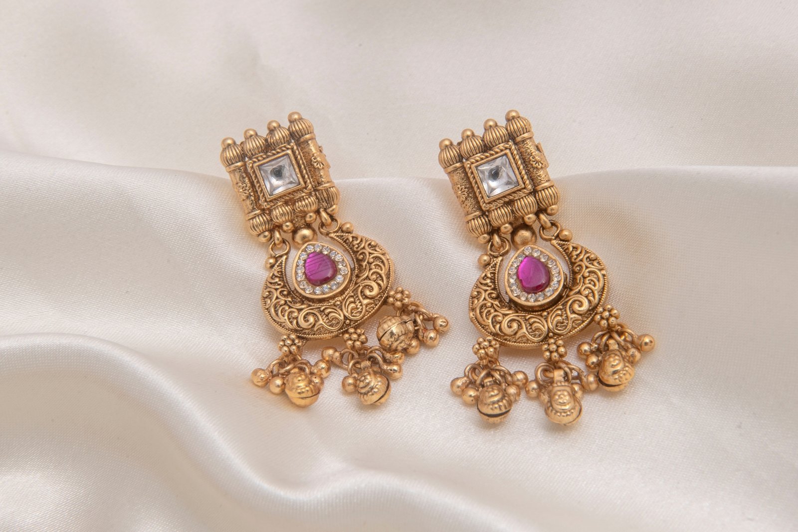 24 Carat Gold Polished Kundan Heritage Jewellery - Image 3