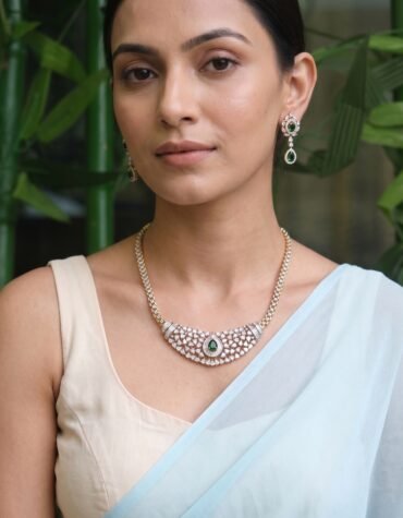 Classic Stone Necklace Set with Pendant